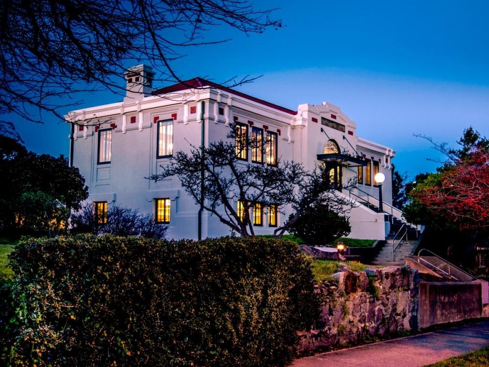 Photo courtesy of https://ptpubliclibrary.org/library/page/history-library